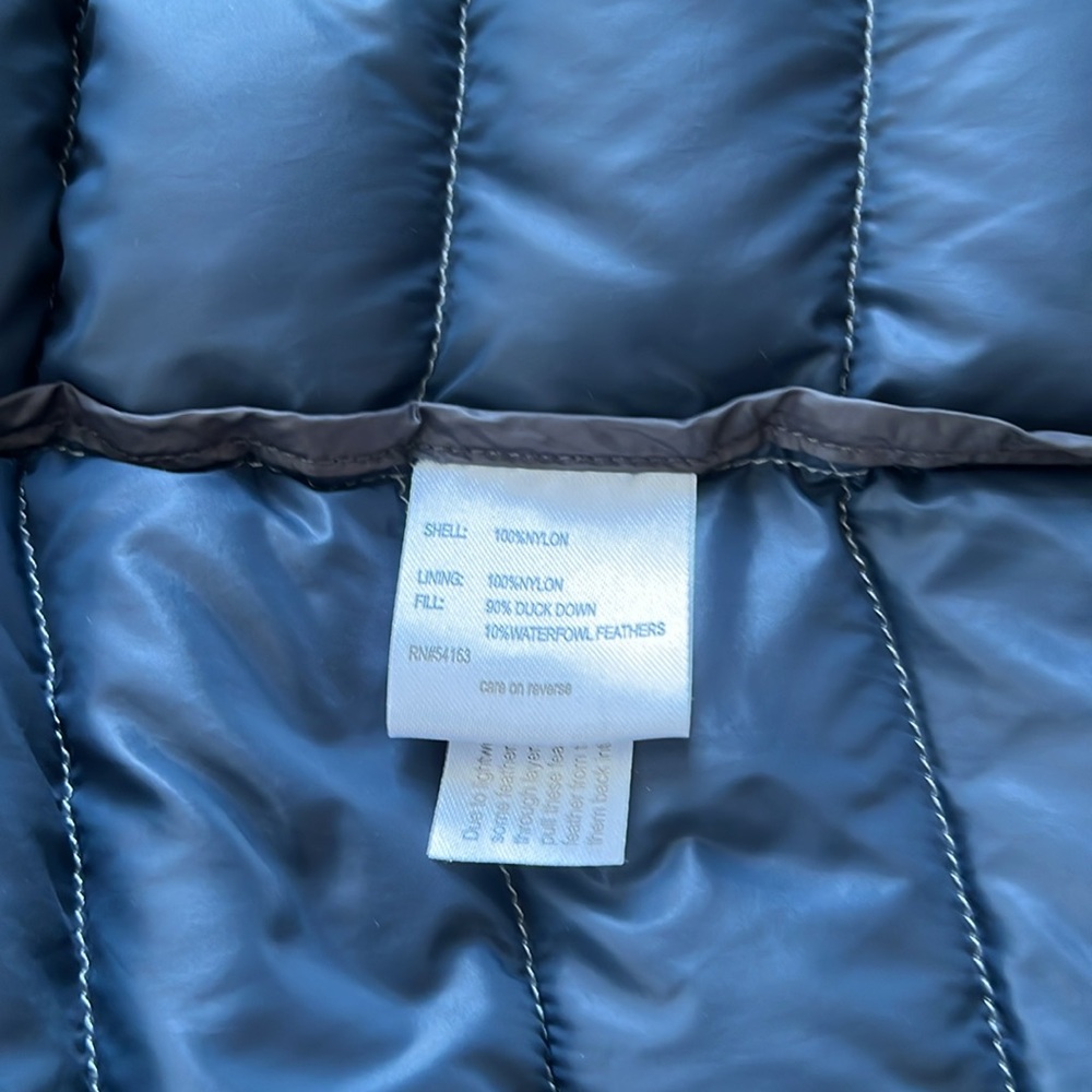 Calvin Klein Down Packable Jacket Lightweight Pre… - image 7